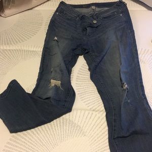 Lauren Conrad distressed jean*1 free w/25+purchase